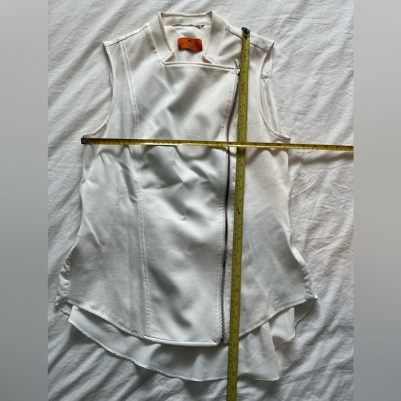 Patrizia Luca Asymmetrical Off-White Vest (M) - Picture 8 of 11